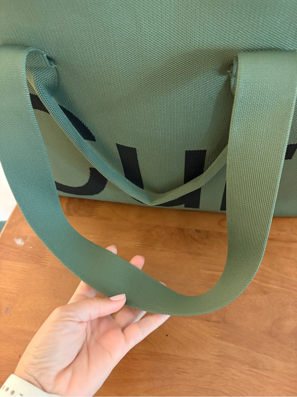 Curves Two Tone Knit Tote (Olive/Lime) (with custom bag insert) - Picture 10 of 10